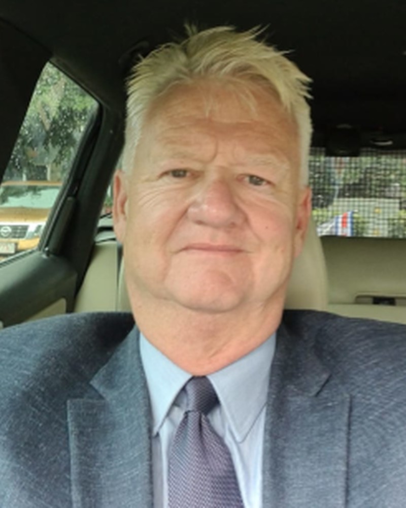 Phillip Jackson, director financiero de BetterBlock ICF